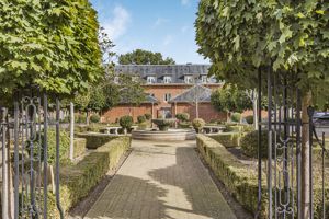 Photo 22- click for photo gallery